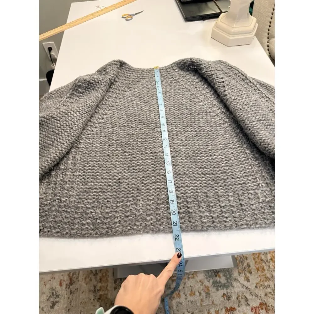 Handmade Hand Knit Chunky Cardigan Sweater Women’s M/L Gray Boxy Loose